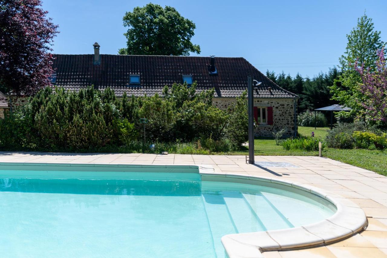 La Fermette Du Perougord A Rouffignac-St-Cernin Perigord Noir Bed & Breakfast エクステリア 写真