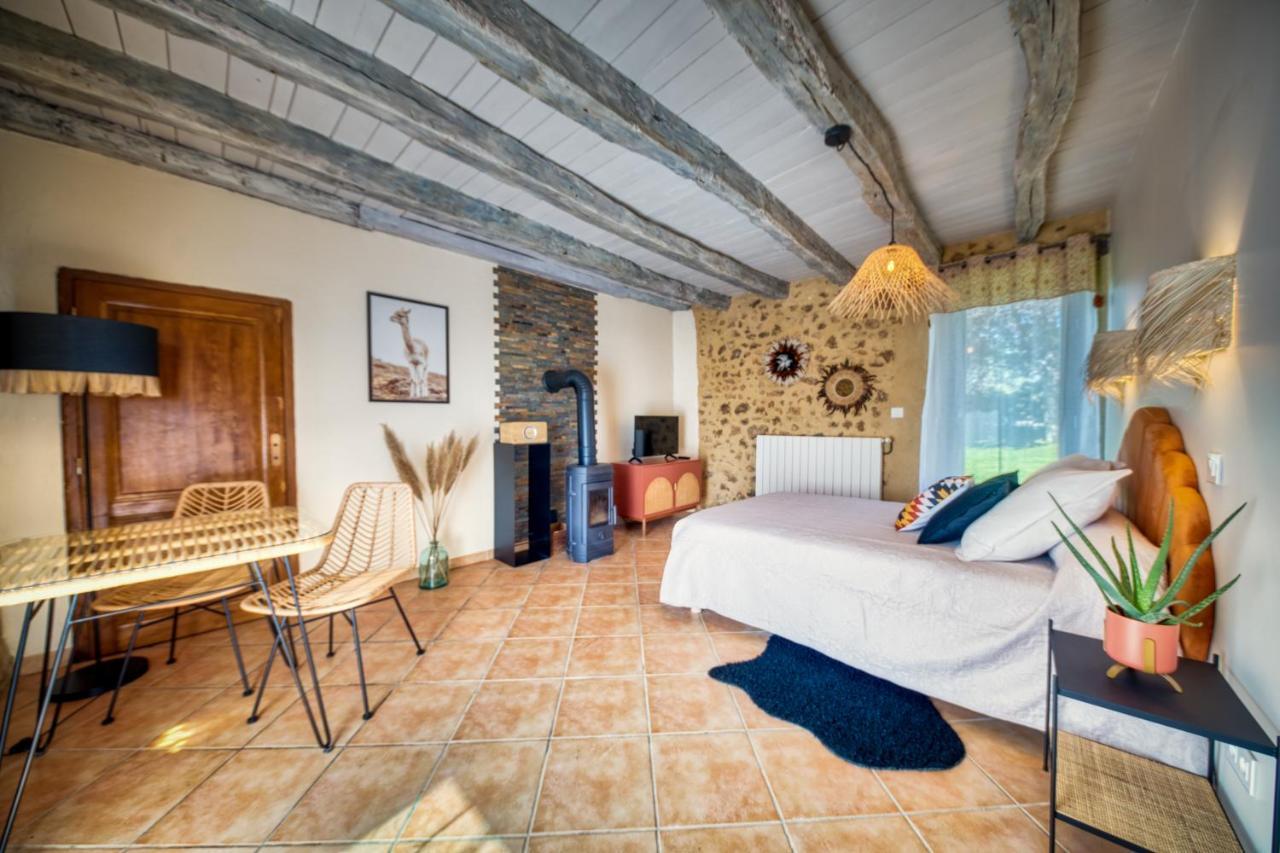 La Fermette Du Perougord A Rouffignac-St-Cernin Perigord Noir Bed & Breakfast エクステリア 写真